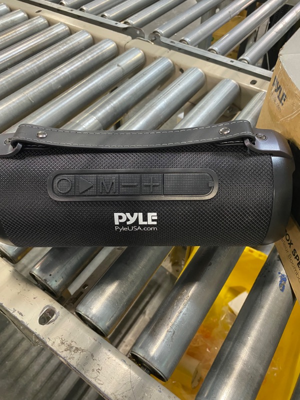 Photo 4 of Pyle Wireless Portable Bluetooth Boombox Speaker - 200 Watt Rechargeable Boom Box Speaker Portable Music Barrel Loud Stereo System With AUX Input, MP3/USB/SD Port, Fm Radio, 4" Tweeter - PBMSPG1BK