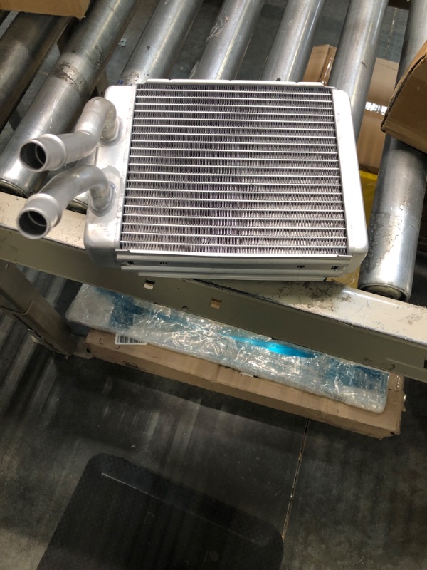 Photo 3 of Spectra Premium Hvac Heater Core 99287