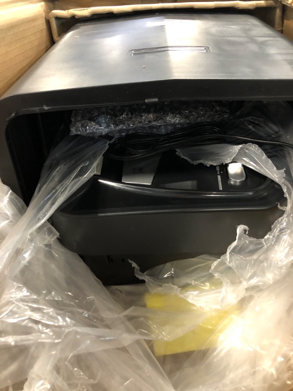 Photo 1 of Aurora AU1210MA Professional Grade High Security 12-Sheet Micro-Cut Paper/ CD and Credit Card/ 60 Minutes Continuous Run Time Shredder
