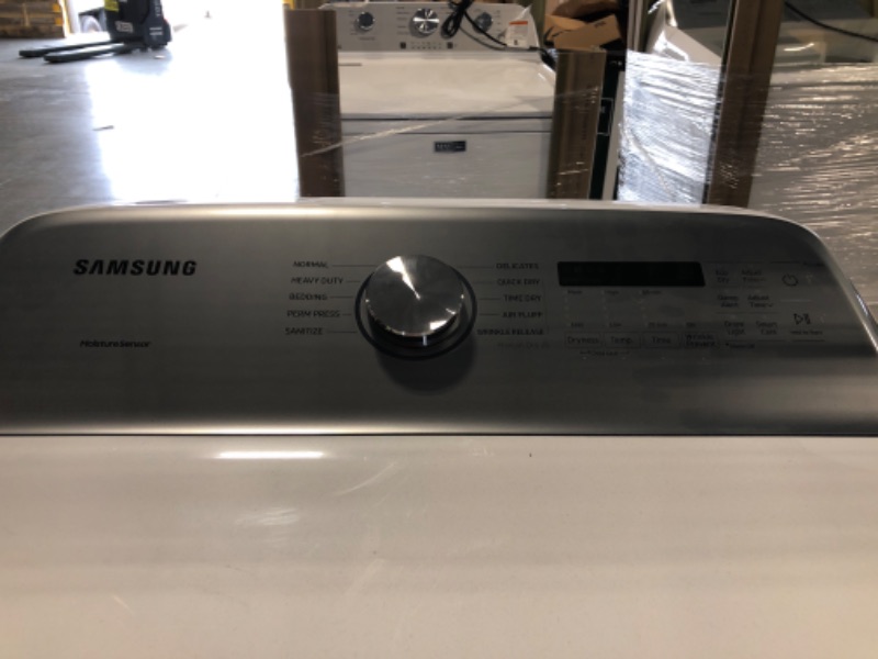 Photo 3 of Samsung 7.4-cu ft Electric Dryer (White) Model #DVE50R5200W