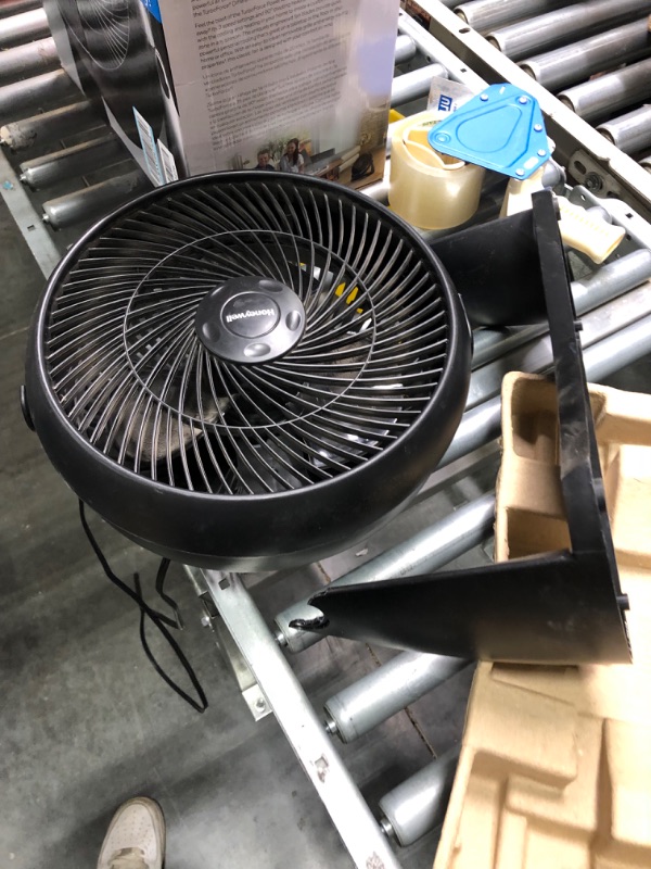 Photo 3 of 12 in. 3 Speed Whole Room Circulator Floor Fan