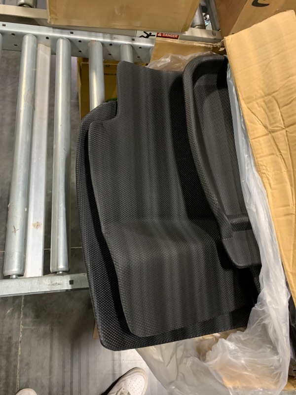 Photo 1 of DiffCar for Tesla Model Y Floor Mat 2023 2022 2021 2020 5 Seat All Weather Custom Fit Car Floor Mat Front Rear Trunk Liner Set 4 PCS Odorless Durable Waterproof Accessories Interior for Tesla Model Y Model Y Floor Mats 4 PCS