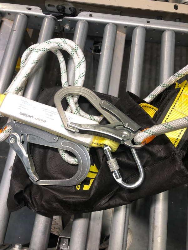 Photo 4 of Ymachray Fall Protection Safety Harness OSHA/ANSI Compliant,internal Shock Absorbing landyard&Hook