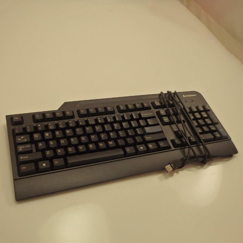 Photo 1 of Lenovo Keyboard USB (US/ENGLISH) USB, FRU41A5100, 03X8591 (USB)