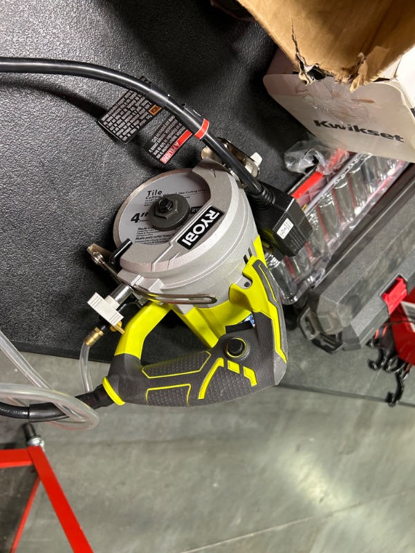 Photo 1 of 4" Hand-Held AC Tile Saw