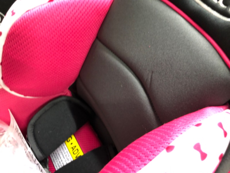 Photo 1 of Graco - Extend2Fit Convertible Car Seat, Kenzie