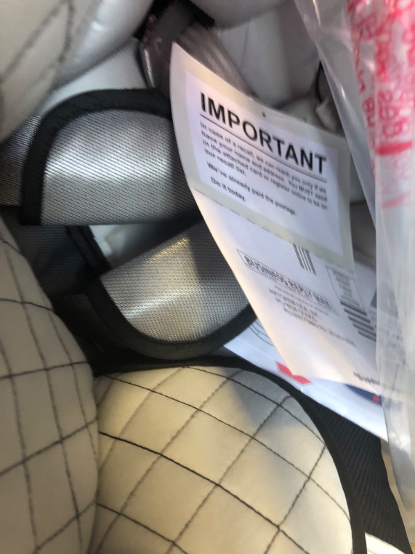 Photo 4 of Chicco KeyFit 30 Infant Car Seat, Orion