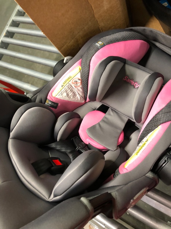 Photo 4 of Evenflo EveryFit 4-in-1 Convertible Car Seat Augusta