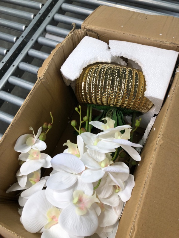 Photo 4 of Artificial Flowers Fake Orchid Fake Plant White Orchid Silk Orchids Faux Orchid Plant Phalaenopsis Orchid Flower for Home Decor Kitchen Decoration Table centerpieces White with Gold vase Artificial Orchids