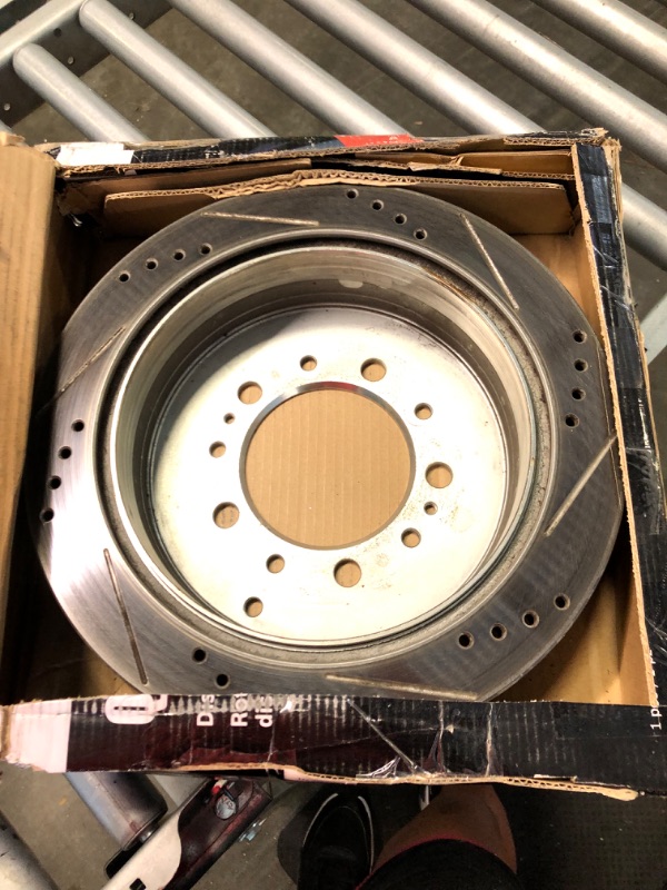 Photo 1 of BOSCH 50011499 QuietCast Premium Disc Brake Rotor - Compatible With Select Lexus LX570; Toyota Land Cruiser, Sequoia, Tundra; REAR; 1 PACK