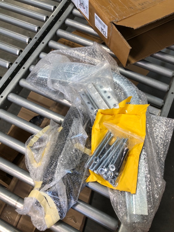 Photo 1 of Extreme Max 3005.3822 Heavy-Duty Roller Guide-On System