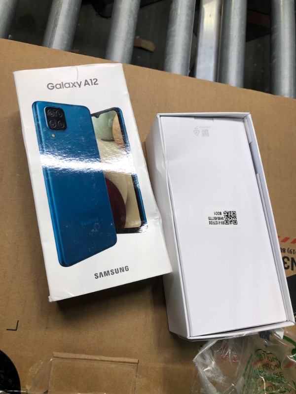 Photo 3 of Samsung Galaxy A12 (64GB, 4GB)