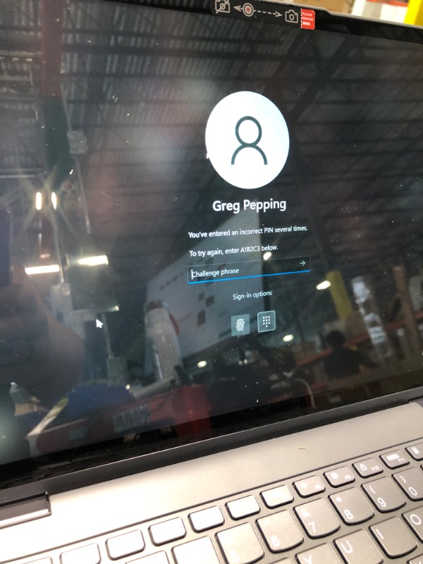 Photo 5 of **CANNOT LOG IN** IdeaPad Flex 5 (14" Intel) 2 in 1 Laptop