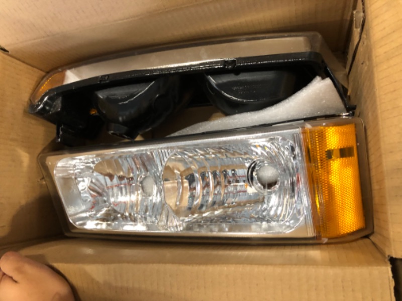 Photo 3 of Cxdar Headlight Assembly For 2003 2004 2005 2006 Chevy Avalanche Silverado 1500 2500 3500/2007 Silverado 2500HD Classic, FIT Non-body Cladding Model, Fit OE Gril Chrome Housing Amber Reflector