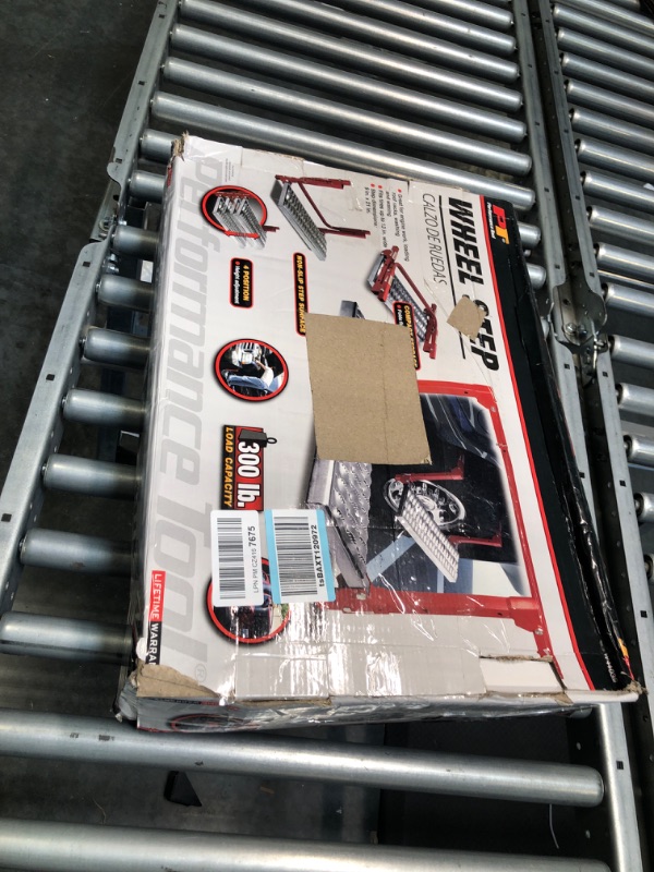 Photo 1 of Performance Tool W41039 Non-slip Truck Tire Service Step (Up to 13" Tire Depth)