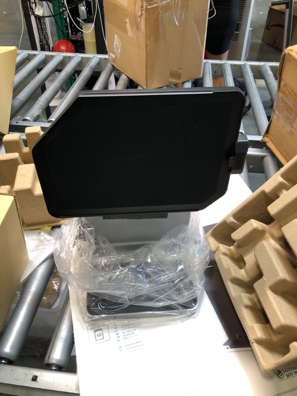 Photo 2 of Kensington iPad Docking Station - StudioDock for 12.9" iPad Pro (2018/2020/2021/2022) (K39160WW)