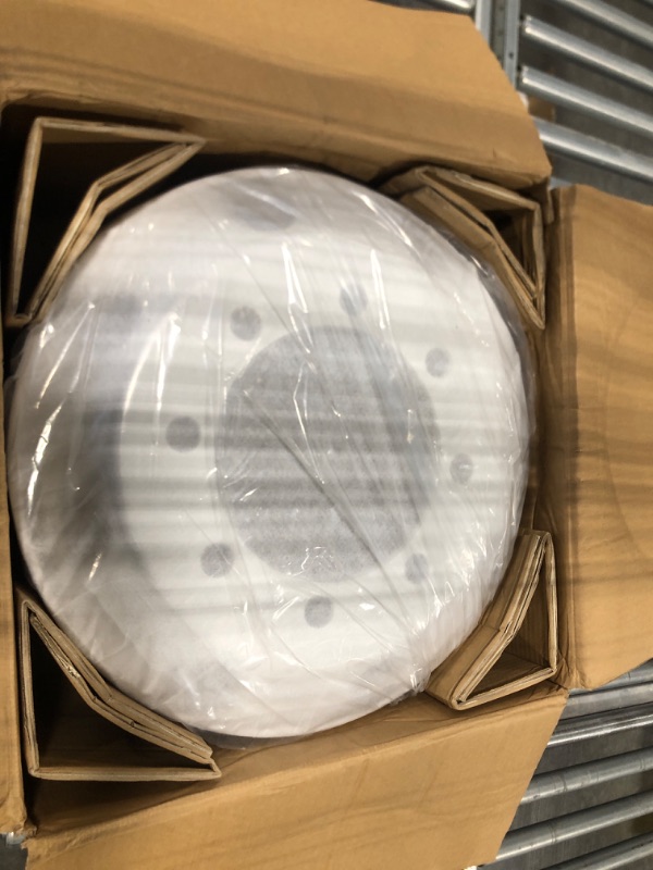 Photo 1 of UNIRACING Aluminum Wheels 19.5" X 7.5" Alcoa Style Hub Piloted Alloy Truck Bus Forged Wheel Rim Outside Polish Metallic Silver 1 PC 19.5" X 7.5";Polished Outside Metallic Silver ; 1 Pc