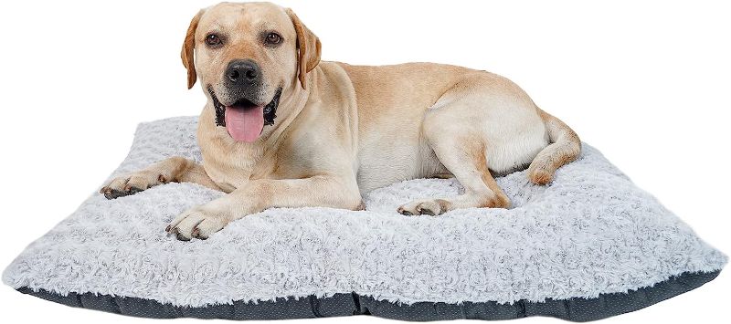 Photo 1 of DOGKE Large Washable Dog Bed Deluxe Fluffy Plush Dog Crate Pad?Dog Beds Made for Large, Medium, Small Dogs and Cats, Anti-Slip Dog Crate Bed for Sleeping and Anti Anxiety, 32"x22", Gray