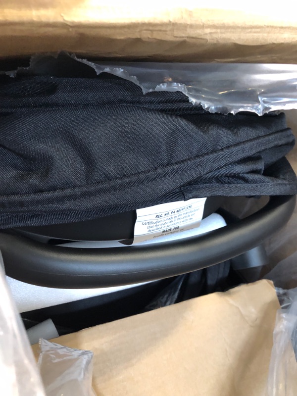 Photo 1 of Evenflo Pivot Modular Travel System with Universal Stroller Organizer Casual Gray With Universal Stroller