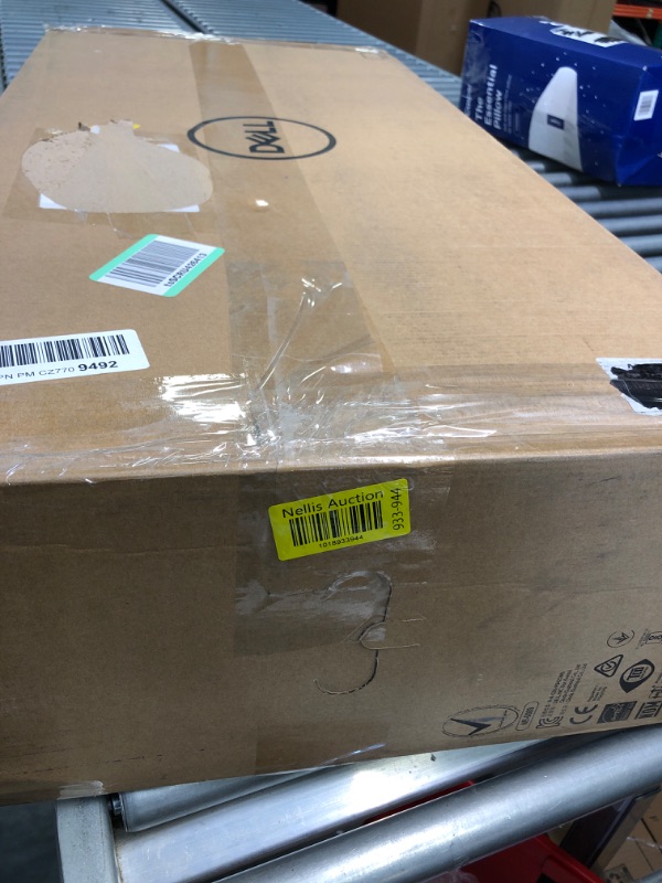 Photo 1 of Dell 34 Inch Ultrawide , WQHD (Wide Quad High Definition), Curved USB-C Monitor (P3421W), 3440 x 1440 at 60Hz, 3800R Curvature, 1.07 Billion Colors, Adjustable, Black