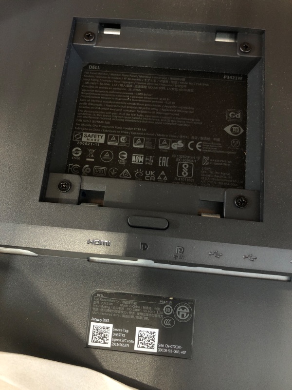 Photo 1 of Dell 34 Inch Ultrawide , WQHD (Wide Quad High Definition), Curved USB-C Monitor (P3421W), 3440 x 1440 at 60Hz, 3800R Curvature, 1.07 Billion Colors, Adjustable, Black