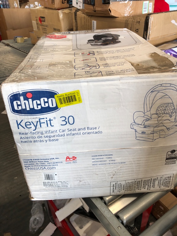 Photo 3 of Chicco KeyFit 30 Infant Car Seat, Orion