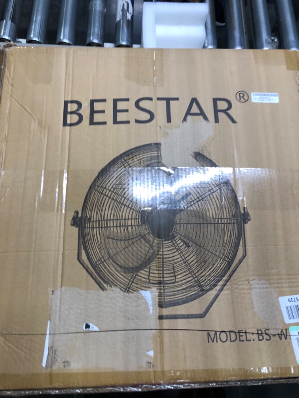 Photo 4 of BEESTAR 18 inch High Velocity Wall Mount Fan,Industrial Fan with 3 Speed Commercial Ventilation,Easy Operation and 270 Degree Tilting,Metal Fan for Warehouse,Greenhouse, Workshop and Basement