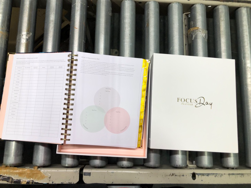 Photo 1 of focus day planner