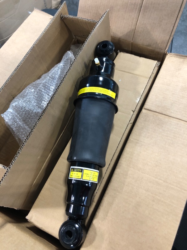 Photo 1 of Air Suspension Set of 2 (Vehicle Unknown)