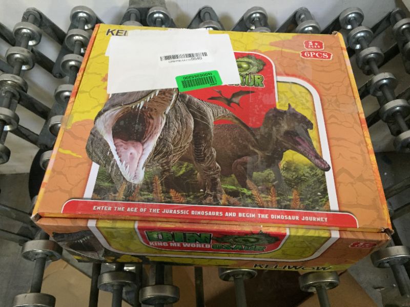 Photo 2 of BUNDLE OF DINOSAUR TOYS