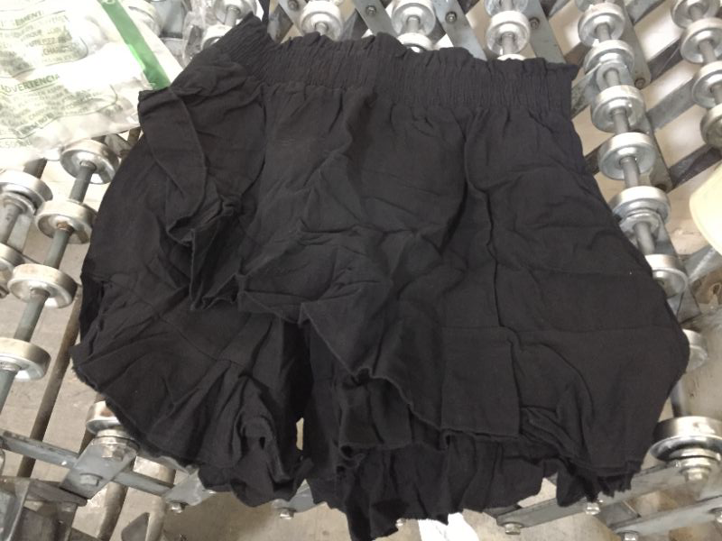 Photo 1 of BLACK SKIRT
SIZE SMALL
WOMANS 