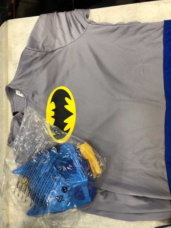 Photo 2 of Rubie's Costume Grand Heritage Classic TV Batman Circa 1966 Costume
