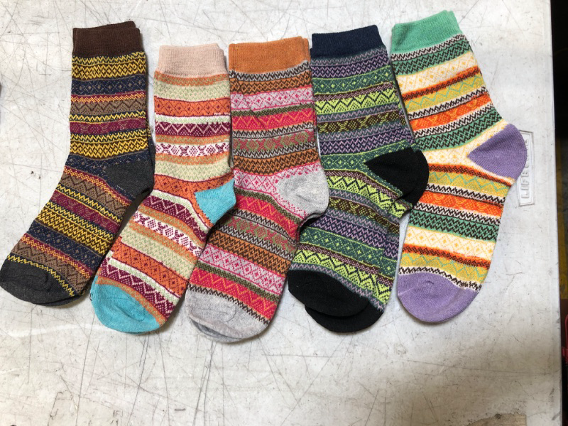 Photo 1 of 5 PACK SOCKS VARIOUS COLORS