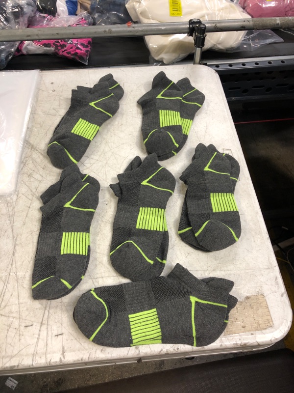 Photo 1 of 6 PC  GREEN AND LIGHT GREY SOCKS 