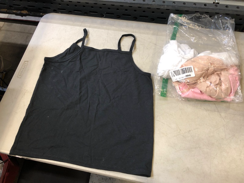 Photo 1 of 4CT MULTICOLOR TANK TOPS - - SIZE UNKNOWN LOOKS LIKE A : M - DAMAGE : STAINED