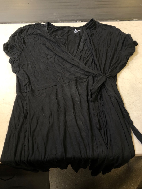 Photo 1 of AMAZON ESSENTIALS - WOMENS BLACK TIE FRONT DRESS - XL -- DAMAGE : HAS HAIR/STAIN