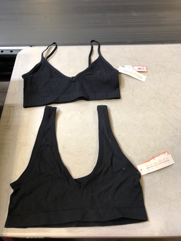 Photo 1 of 2CT - WOMENS BLACK BRALETTE - MEDIUM