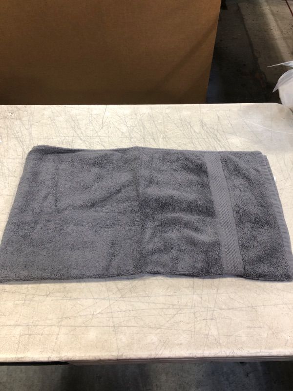 Photo 1 of 3ftx2ft grey dry towel
