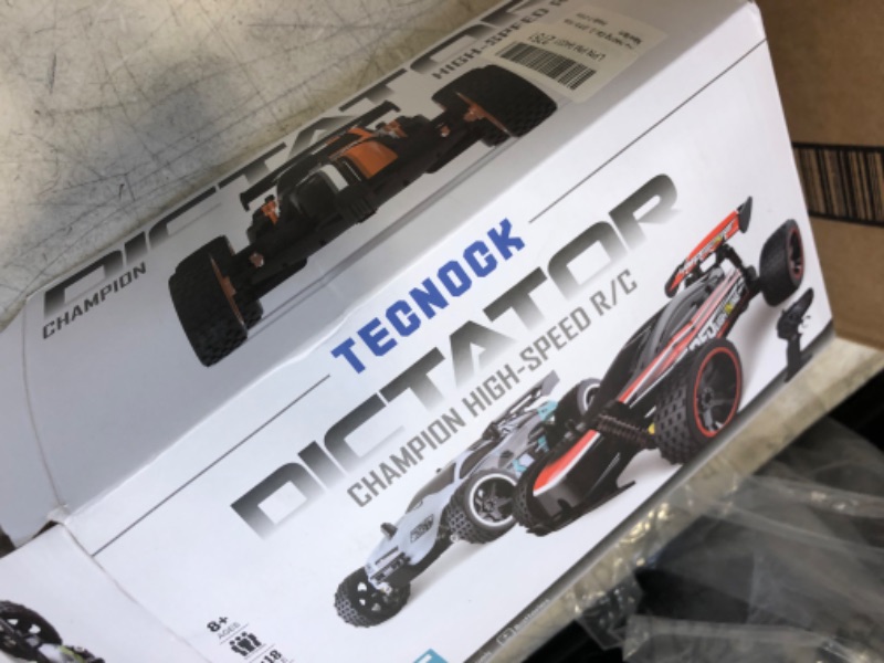 Photo 2 of TECNOCK 1/18 RC RACING CAR