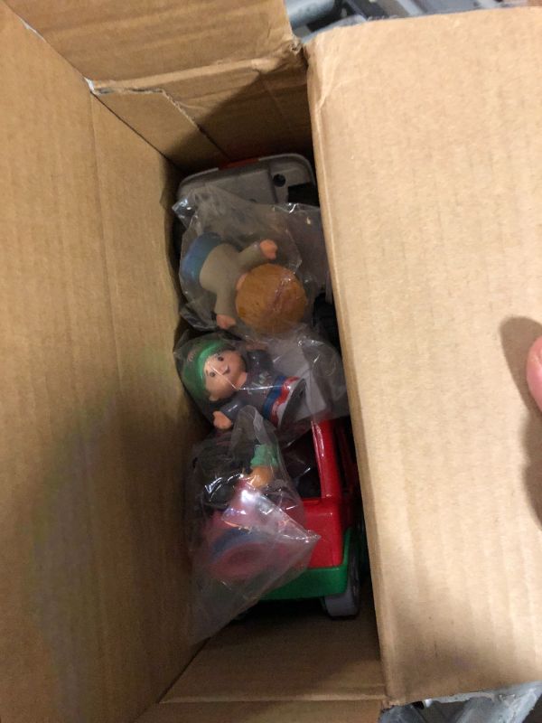 Photo 1 of Fisher-Price Little People Around The Neighborhood Vehicle Pack, Set of 5 Push-Along Vehicles and 5 Figures for Toddlers [Amazon Exclusive] & Little People Animal Friends