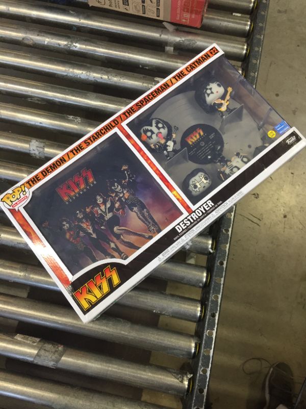 Photo 2 of KISS - Destroyer US Exclusive Pop! Album Deluxe