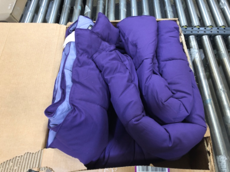 Photo 1 of 68"x92" Purple Comforter