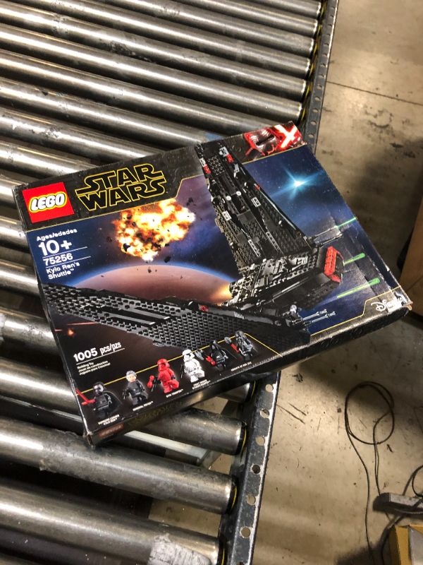 Photo 2 of LEGO Star Wars: The Rise of Skywalker Kylo Ren’s Shuttle 75256 Star Wars Shuttle Action Figure Building Kit (1,005 Pieces)
