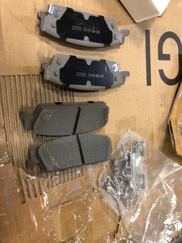 Photo 1 of ACDelco 14D1194CHF1 Advantage Ceramic Rear Disc Brake Pad Set
