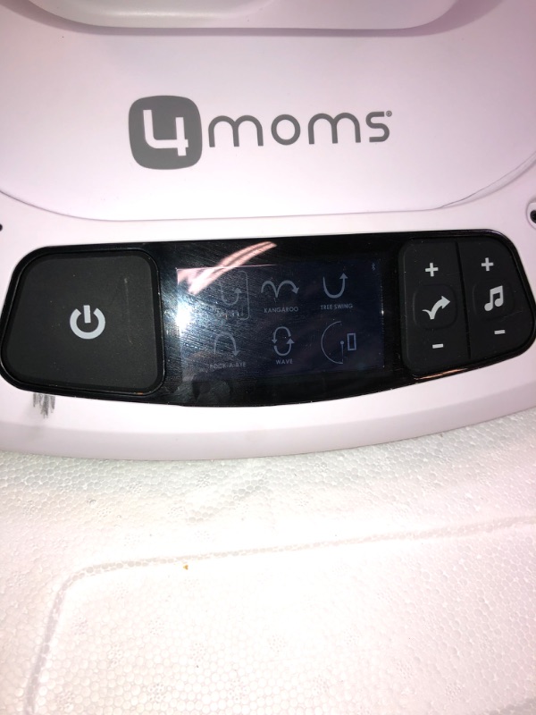 Photo 3 of 4moms mamaRoo Multi-Motion Baby Swing Smart Connectivity - Gray