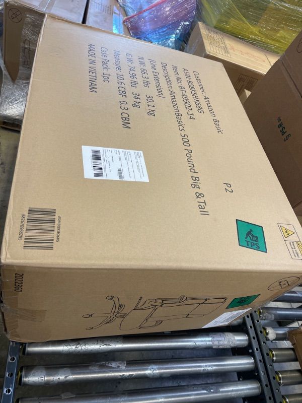 Photo 1 of Amazon Basics Big & Tall Adjustable Executive Office Chair - 500-Pound Capacity, Black Faux Leather* factory sealed* 
