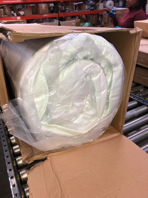 Photo 3 of Zinus 12 Inch Green Tea Memory Foam Mattress / CertiPUR-US Certified / Bed-in-a-Box / Pressure Relieving, Full Full 12 Inch Mattress