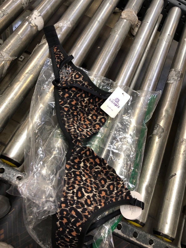 Photo 2 of b.tempt'd by Wacoal Women's B.Wow'd Push-Up Bra 30C Night/Animal Accent