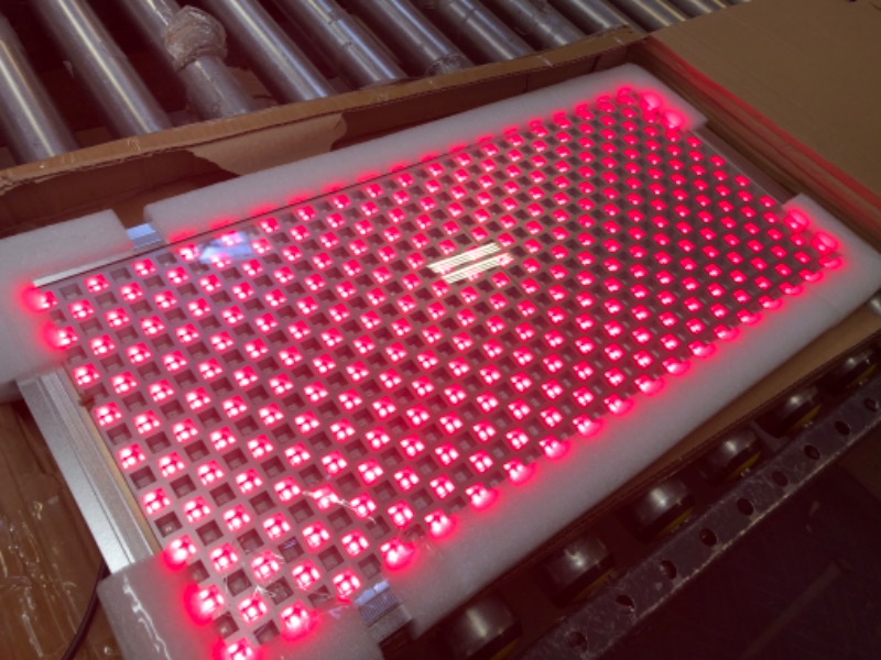 Photo 5 of Allisable Red Light Therapy Panel, Deep Red 660nm and Near Infrared 850nm Light Combo(646 LEDs)