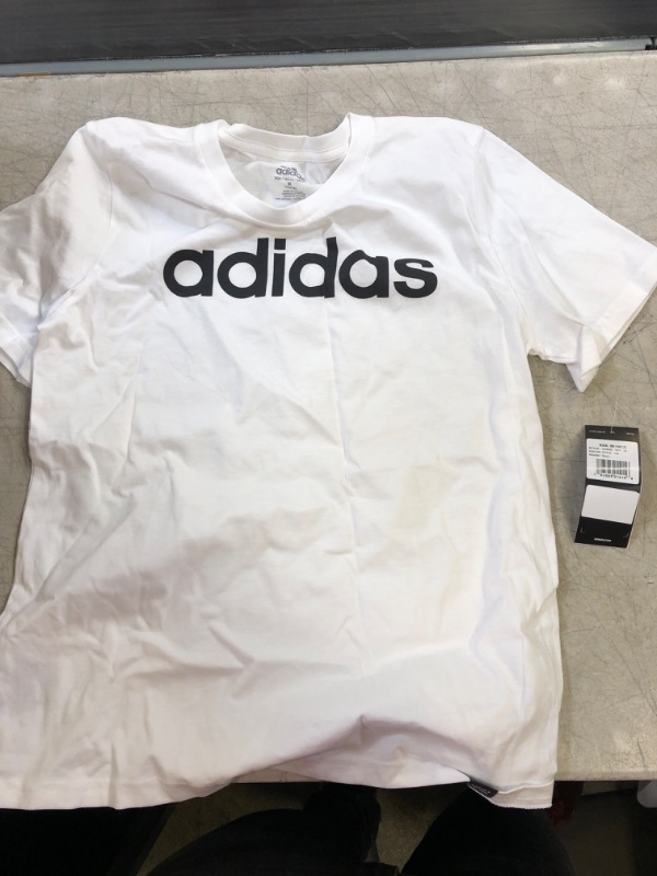 Photo 3 of adidas Big Boys Short Sleeve Linear Logo T-shirt
SIZE- M(10/12)